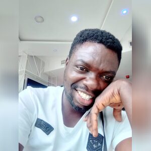 olaligh, online dating profile photo