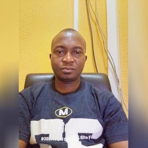 jamesola, online dating profile photo