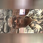 laratere, online dating photo