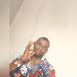 onuh4real, online dating profile photo