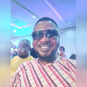 oemaxine, online dating profile photo