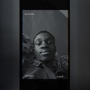 mj508400, online dating profile photo