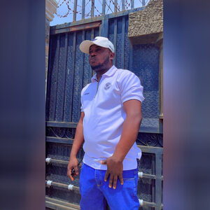 sketchsk, online dating profile photo